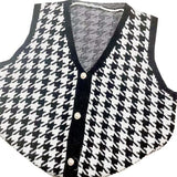Women's Vintage Sleeveless Button Down Black and White Plaid Knit Cardigan
