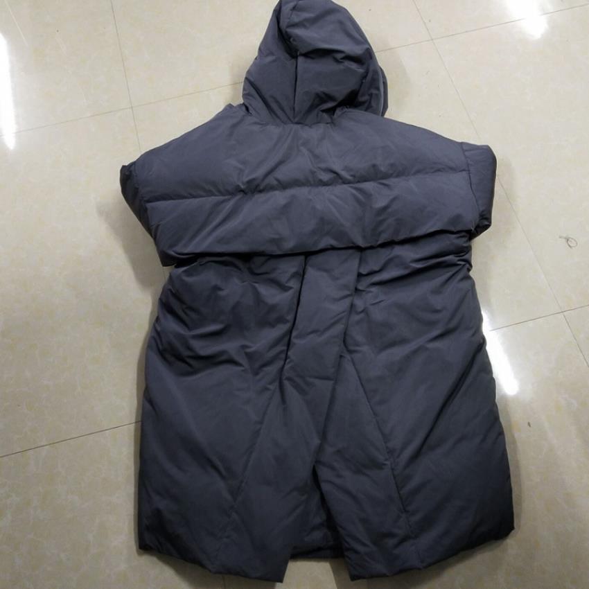 Hyper-wide and long hooded down jacket for women