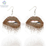 Round wooden earrings with leopard print luscious mouths for women