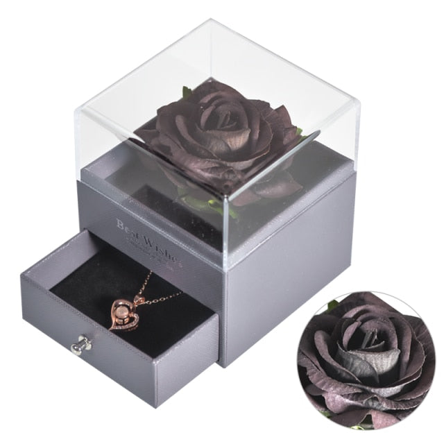 Eternal rose in its jewelry box with its surprise heart pendant necklace